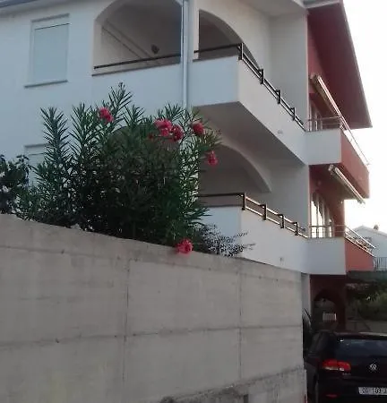 Apartment Svalina Trogir